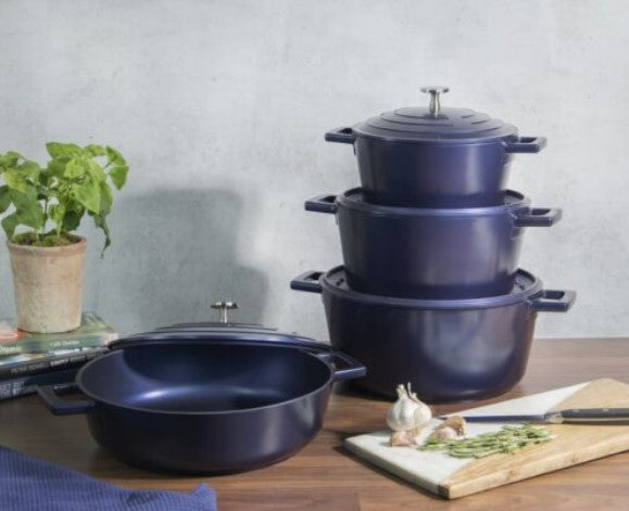 MASTERCLASS CASSEROLES